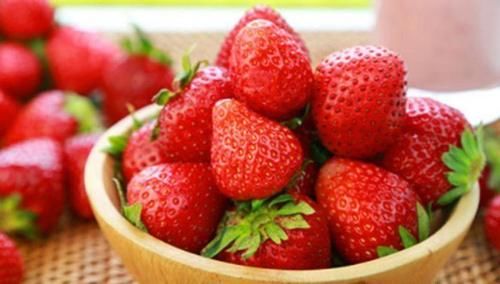 聪明的人爱吃3种食物,美容养颜,改善体质,好处多多