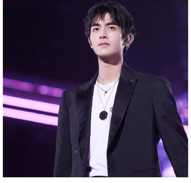 李維嘉|芒果臺又推出新檔真人秀，眾多正當紅男藝人加盟，這陣容熬夜都追