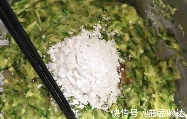 蘿卜|它是小人參，一元一斤，常吃潤肺排毒助消化，夏月吃它正當季！