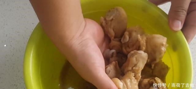 教你外面店铺炸鸡腿的秘方,学会都可以开店,赶快收藏!