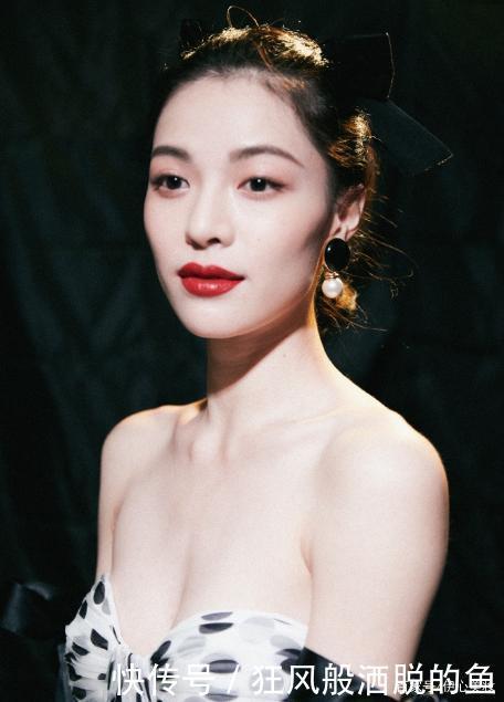 分享5个提亮肤色小诀窍,每天坚持做到两个,轻松白成“牛奶肌”