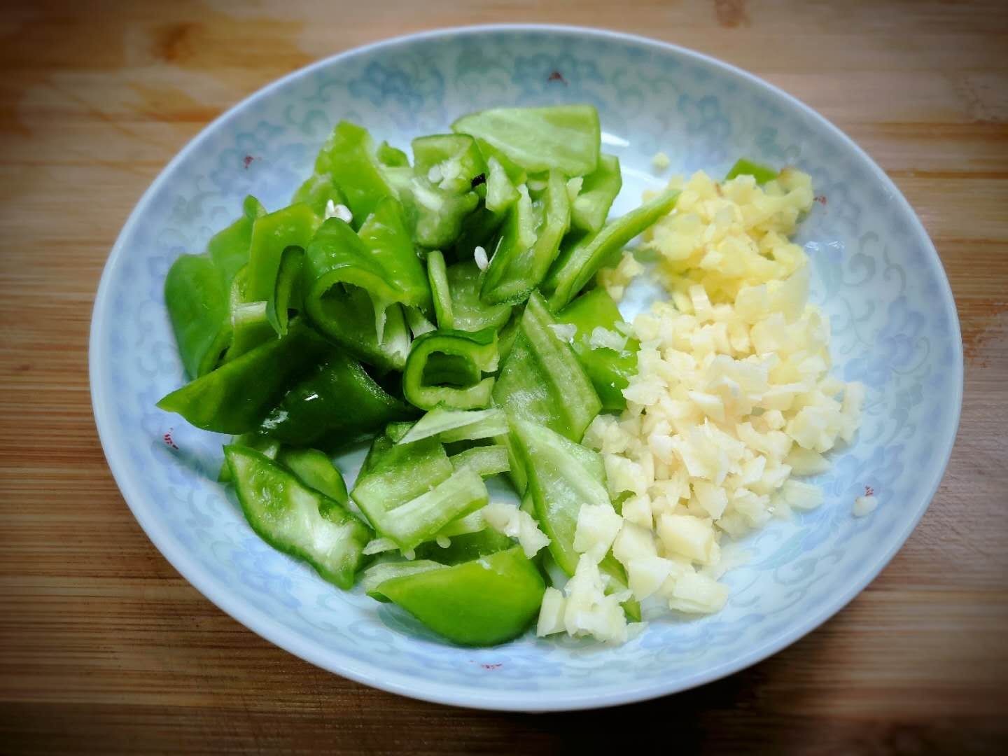 助消化|入秋后，这菜有条件要多吃，健脾开胃助消化，简单一炒真下饭！