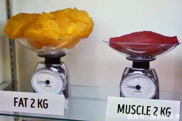 赘肉|大码模特180斤却没有赘肉,还能看出马甲线!减肥别太看体重