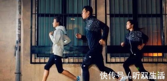 鞋面 曾经脚感力压阿迪耐克,颜值比亚瑟士高,如今却沦落无人知