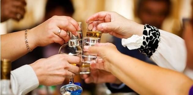 异黄酮|高血压如何降血压送你7个降压方法,比吃药还管用