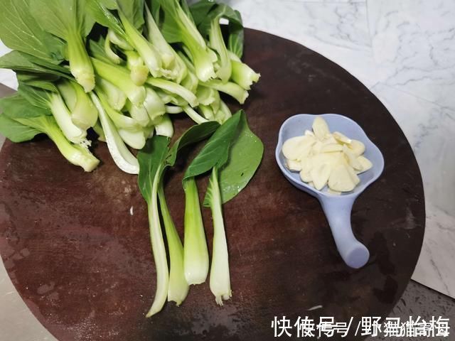 清肠|真正的“刮油王”是它，每晚吃一盘，清早排出隔夜黑臭便，无肚腩