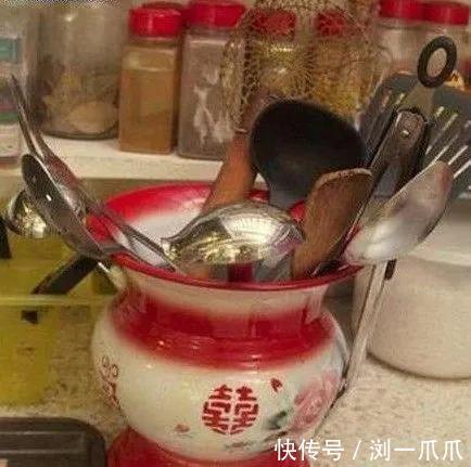 |搞笑GIF:我最喜欢的女神,但这个走路姿势有点汉子