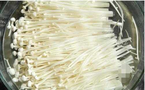  宴客|五花肉这样吃，瞬间高大上，十几分钟就做好，宴客绝对撑场面！