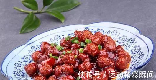 红糖凉糕|精选美食推荐：虾皮拌秋葵，红糖凉糕，糖醋小丸子的做法