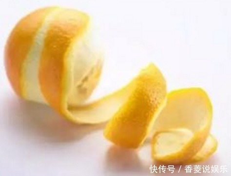 通透性|老妈在盆里埋点料,虎皮兰吃了一夜冒10个芽,花盆都炸了!