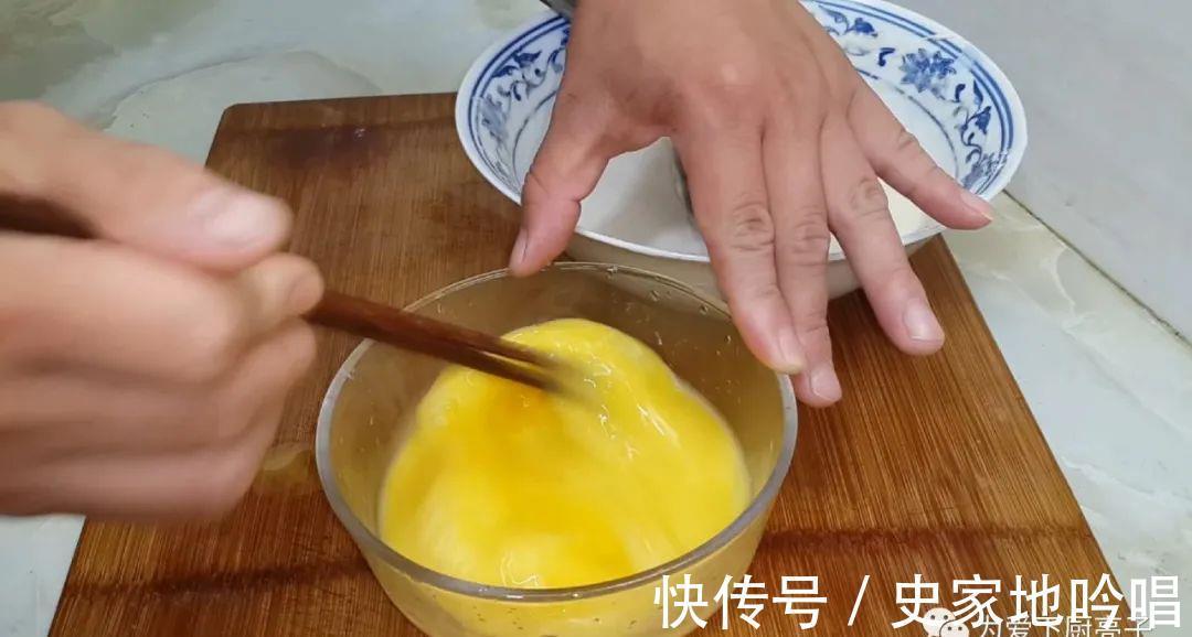 新手|早餐饼怎么做才简单吗,教你一招,5分钟烙三张,新手一次就成功