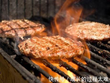 s汉堡三明治傻傻分不清你以为你吃的是汉堡,然而它真的只是个三明治
