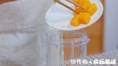 南瓜糕|无油无糖不发酵,儿子却抱着不想撒手一搅一蒸就出锅,太简单
