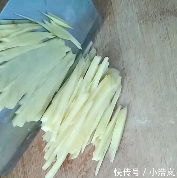 头发|它是“碱性食物”，女人常吃，嘴巴不臭，头发乌黑，皮肤也嫩了
