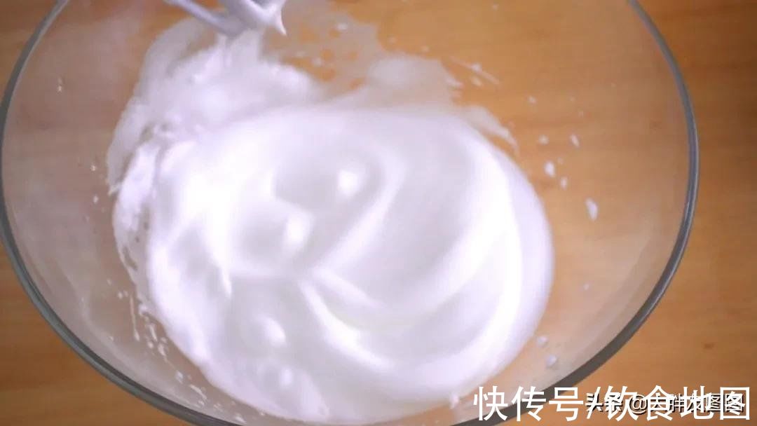 没有面粉,2种材料做椰蓉饼干,一入口就化了