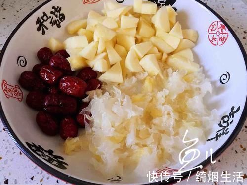 苹果|不论男女，早晨空腹吃它，等于慢跑1小时，清肠排便，口臭也消失