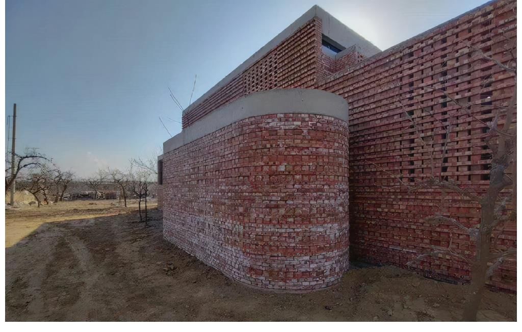 132萬裝完沒法住？《夢(mèng)改》紅磚房惹爭(zhēng)議：這筆錢到底圓了誰的夢(mèng)