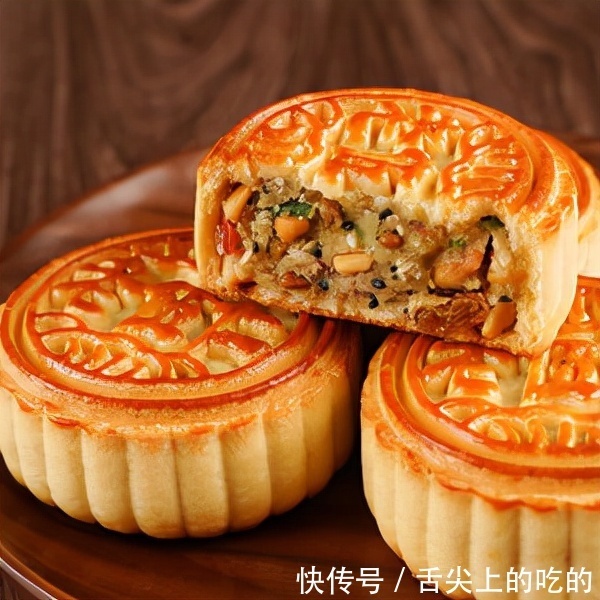 面团|老式五仁月饼的家常制作方法,馅料十足,做法简单,美味可口