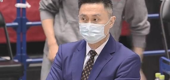 郭艾伦|16分大胜!中国男篮4人得分上双,郭艾伦周琦48分,胡金秋15+6+5