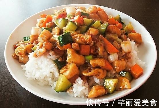 盖饭|去饭店吃饭时,“3种菜”最好别点,洗菜大妈:危害很大