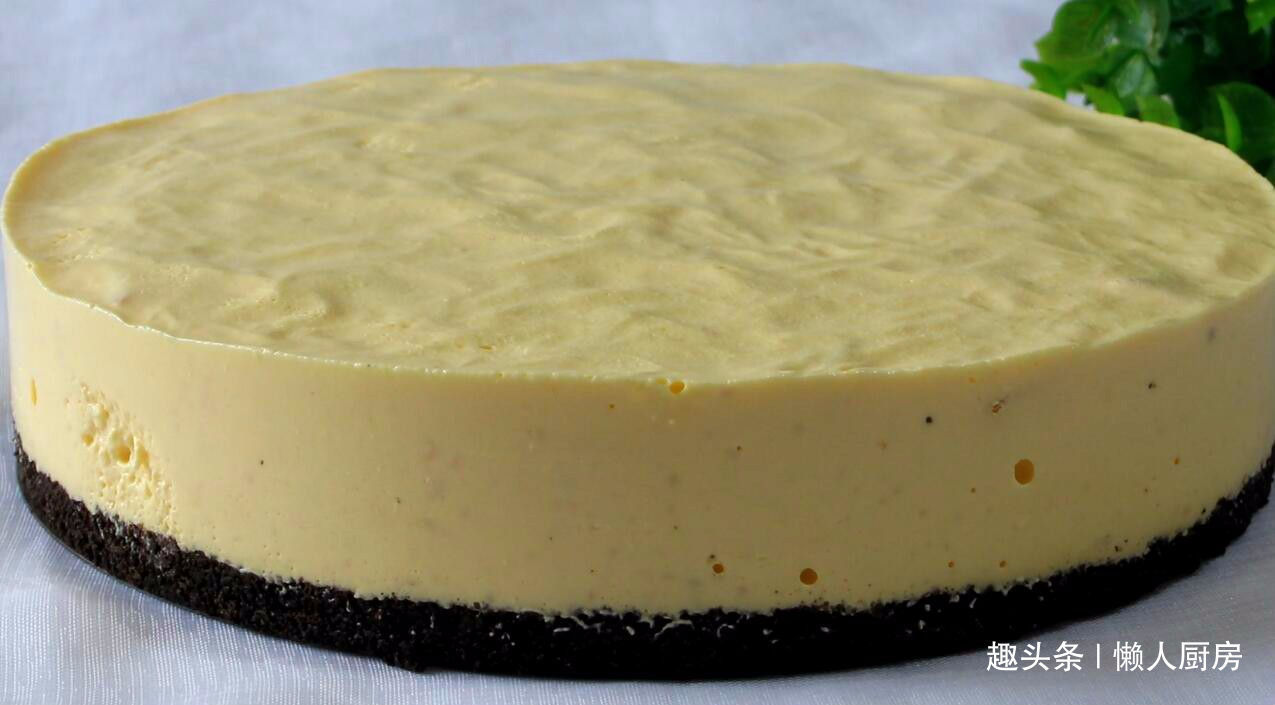 不用烤箱，教你做慕斯蛋糕，口感细腻丝滑，入口即化，好吃不上火