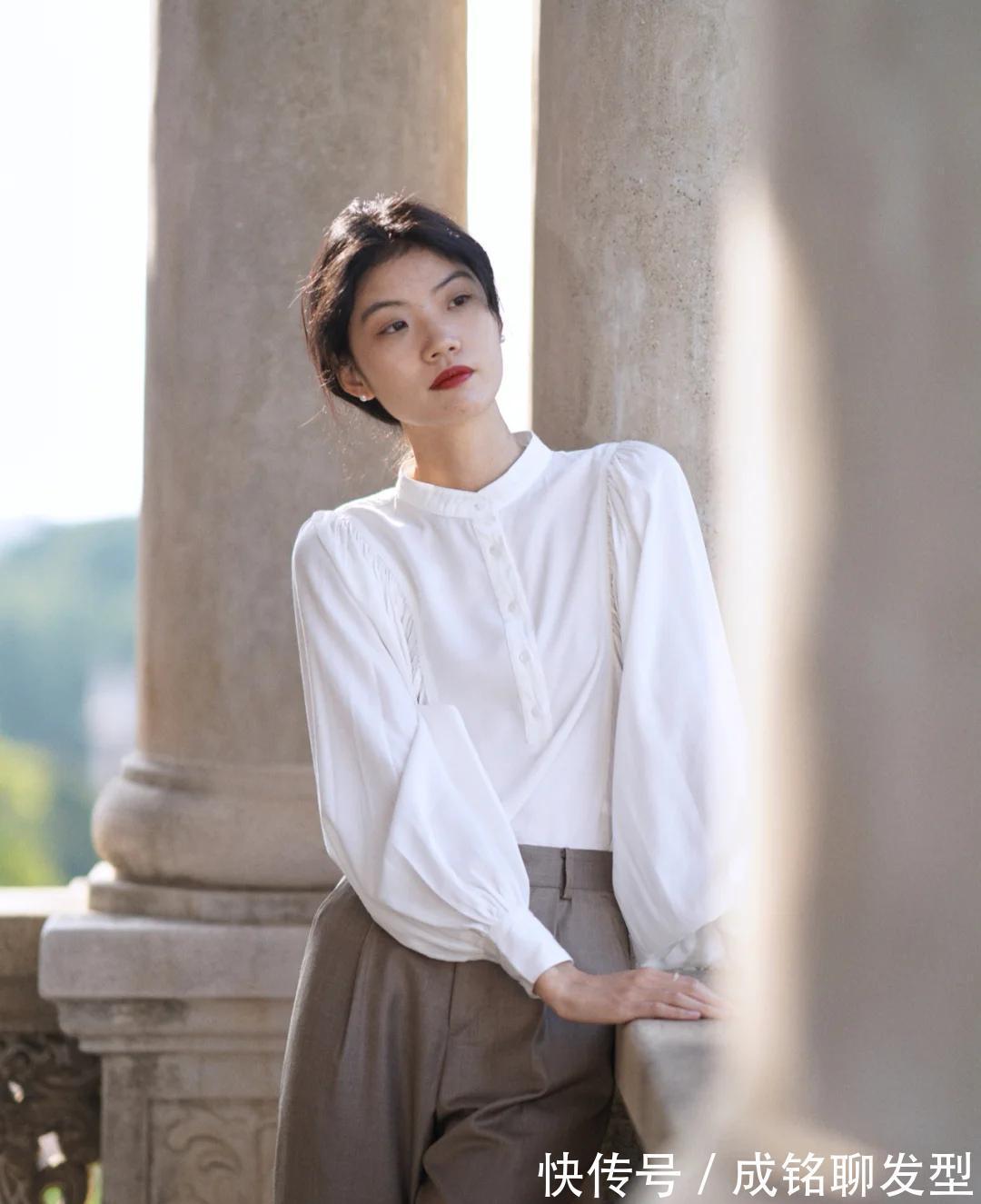 搭配|霸榜整个春夏的“泡泡袖”,依然是流行单品中的佼佼者,时尚大气