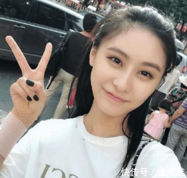 她是《變形計》最美女主，15歲沉迷夜生活，現(xiàn)在生活狀態(tài)是這樣