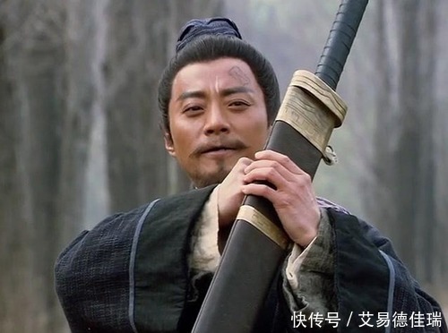  高低|宋江给武松、李逵十两银子，两人收钱方式截然不同，看出人品高低