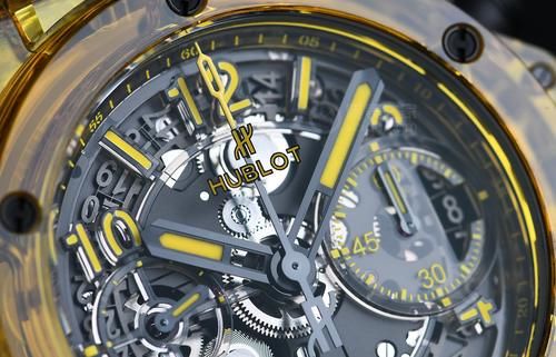 璀璨夺目 个性创新 品鉴宇舶表的黄色蓝宝石腕表