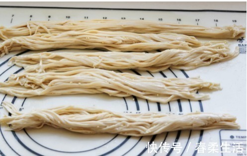 花生油|烙饼新方法，懒人最爱，丝丝缕缕，香酥脆，美味！