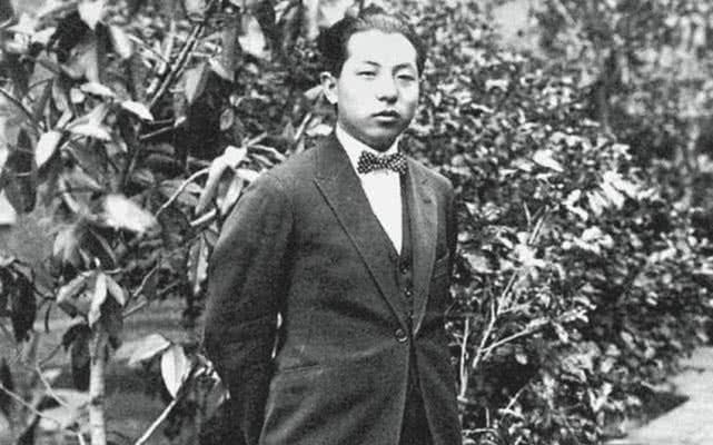 自由|张学良获自由后，为何不回东北老家看看？原因谁也没想到