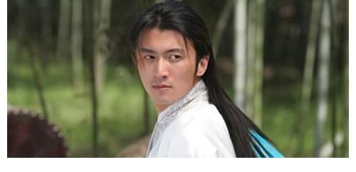 巩立姣与谢霆锋录节目，比拼扔土豆，结果还挺出乎意料