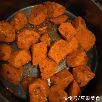 不加一滴油的超级简单粉蒸肉