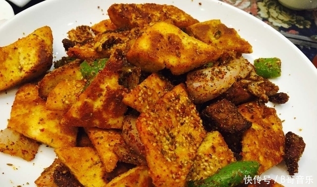 菜花|10个人点了12个菜花了600块,吃一顿顶一天这钱花的真值