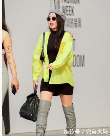 高腰|一字肩短衫搭配高腰休闲裤,时尚新颖,休闲舒适