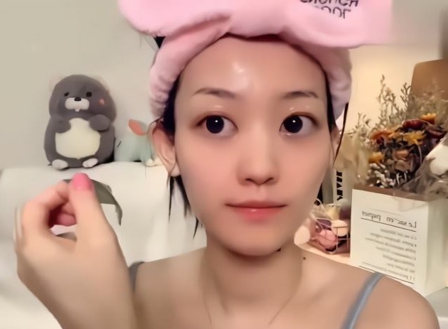 护肤 用“多贵”的护肤品,不如养成4个“好习惯”,30岁也嫩成小姑娘