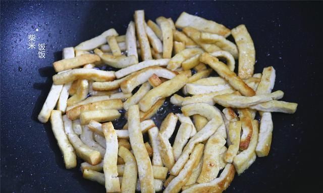 豆腐的神仙吃法，大火一炒，香味满屋飘，开胃下饭吃不够