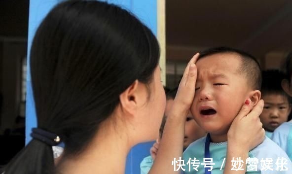 老师|娃在幼儿园遭受软暴力,3种明显表现老师不会说,但家长要懂