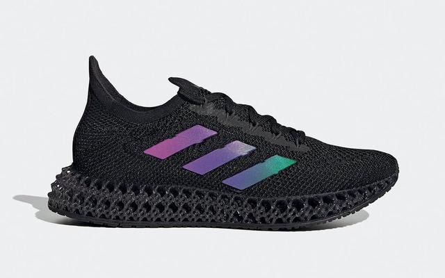 炫彩|炫彩反光LOGO！全新adidas 4DFWD官图释出！