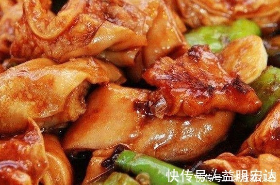 小饶|一道经典的家常菜,香气四溢,肥而不腻,营养丰富,孩子超级喜欢