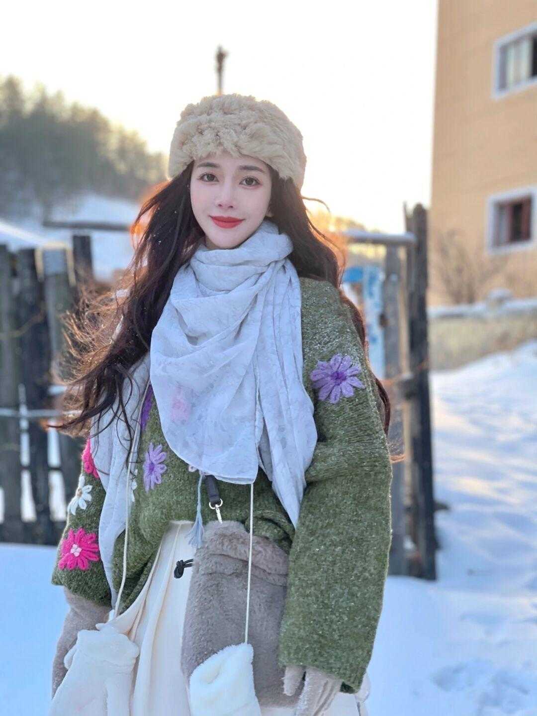 徐娘 冬季暖外套的特别之处,就在于柔情似水是其代名词