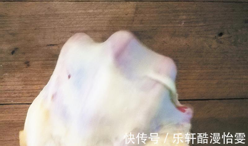 能量|品尝牛奶咖啡换成这个方法试一试,松软味香浓,醒神饱腹有能量