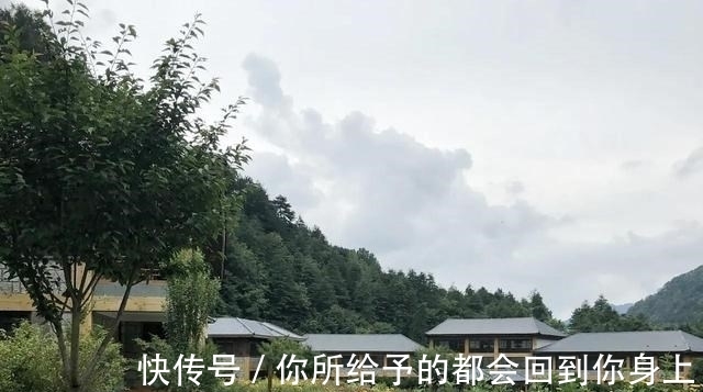 秦岭山|西安不远秦岭山中小镇，住树屋能狩猎，美得不像话，却很少有人知