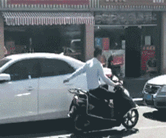 期望|搞笑GIF：10.丈母娘期望女婿的年薪500万左右吧