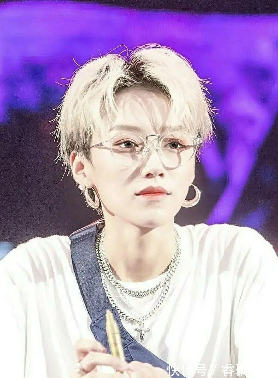 刘雨昕|女星混战都不出圈,这综艺是中了什么魔咒?