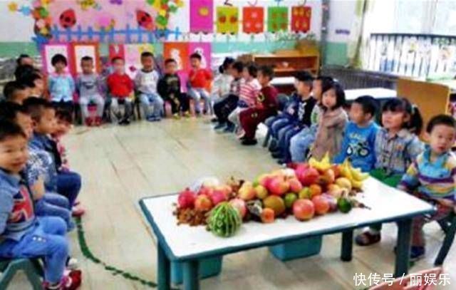 幼儿园老师拍了拍水果细心的家长发现线索后，都说“我讨厌作弊”