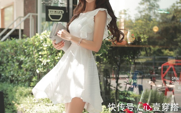 蕾丝|女神孙允珠高清时尚搭配:怀旧风百合蕾丝绣花百叶衣裙