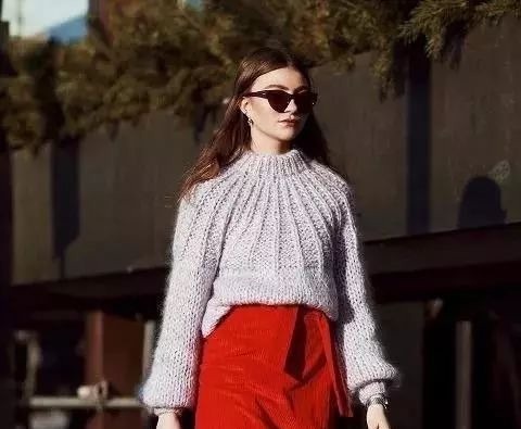 blind 早春穿什么毛衣+半身裙，让你时髦又有文艺范，满满女人味