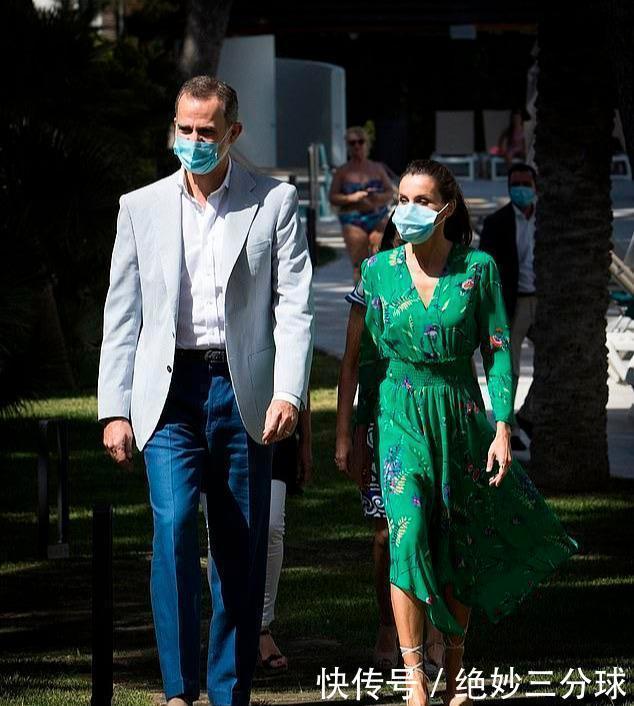 西班牙王后“巡游”开启穿鲜艳绿裙成森林仙子,47岁怎么这么嫩