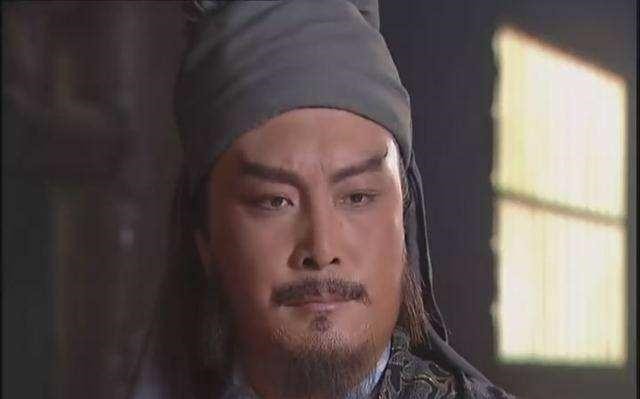 武功@水浒传梁山好汉里只有这10人厉害,其他的一个能打的都没有!